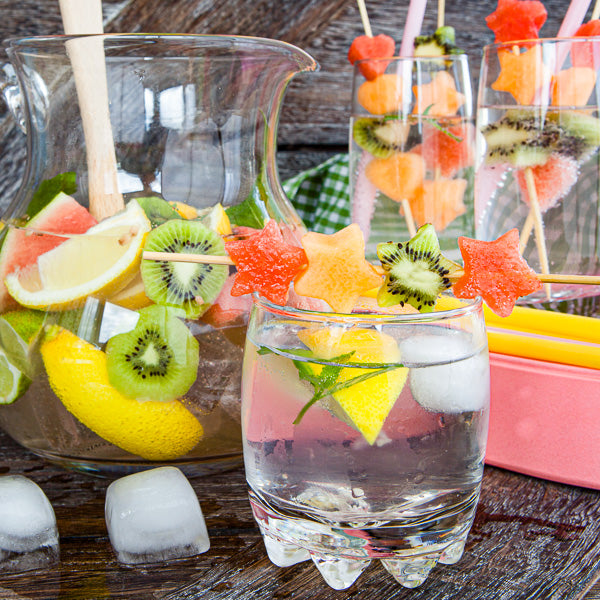 10 easy ways to drink more water