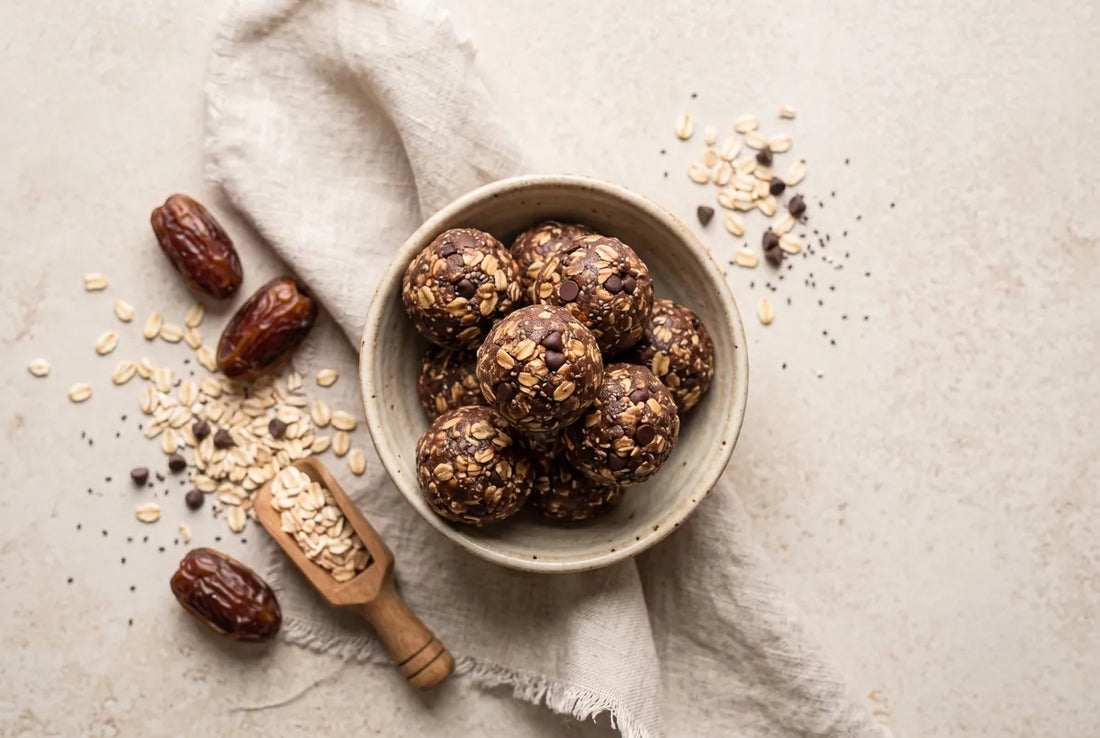 No-bake bites of dates, oats, chia and chocolate chips.